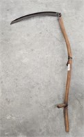 VINTAGE SCYTHE