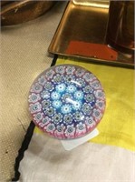 Art glass paperweight