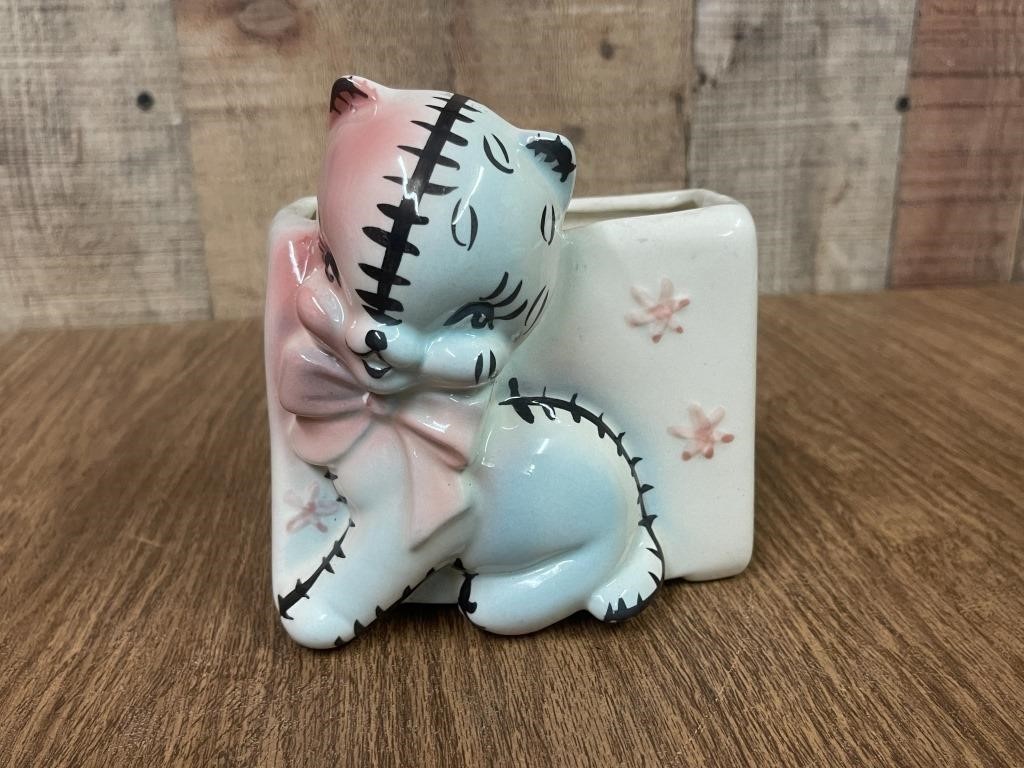 Vintage Cat Planter