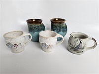 Pottery/stoneware mugs (4)