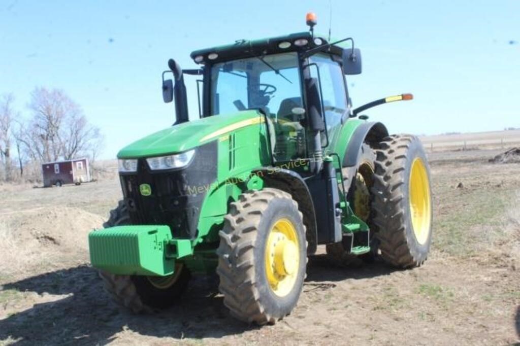 2014 John Deere 7230R Tractor w/duals