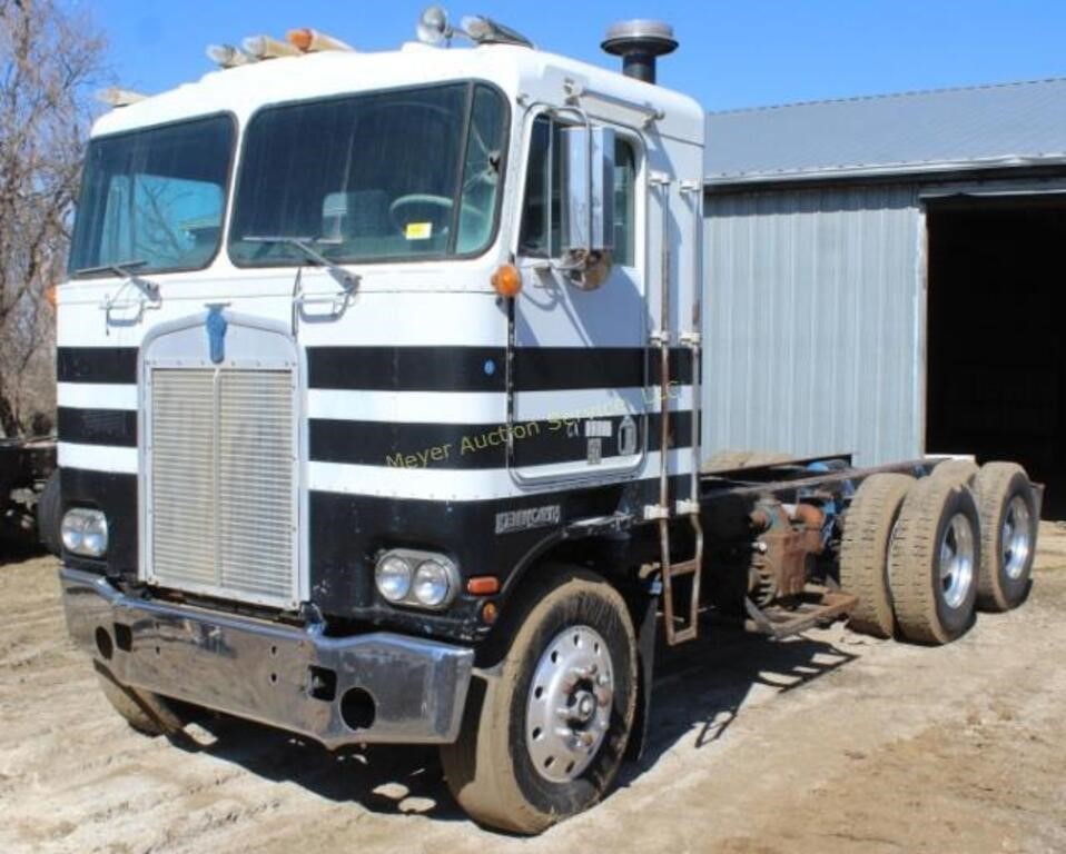 1982 Kenworth K100C Cabover Truck Tractor