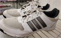 ADIDAS SZ13 GOLF SHOES