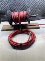 3/8 air hose rated 300 psi - one on reel
