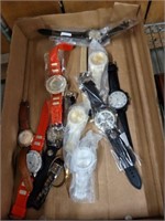 TRAY OF ASSORTED WATCHES, CONOCO, FASHION WATCHES