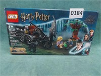 LEGO Harry Potter: Hogwarts Carriage and