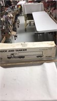 Ertl truck and tanker scale 1/25
