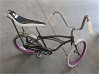 SCHWINN GIRL'S BICYCLE