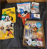 TRAY OF DISNEY COLLECTOR PINS, MISC COLLECTOR