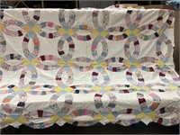 Unfinished wedding ring quilt