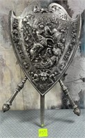 N - COAT OF ARMS WALL DECOR (H53)