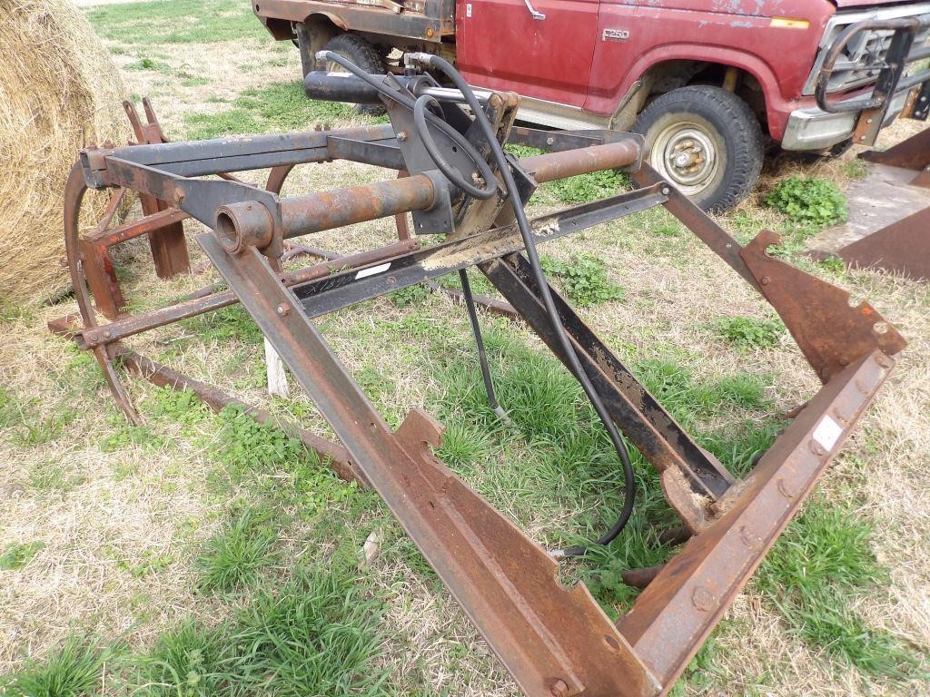 hydraulic grapples for 4010 loader tractor