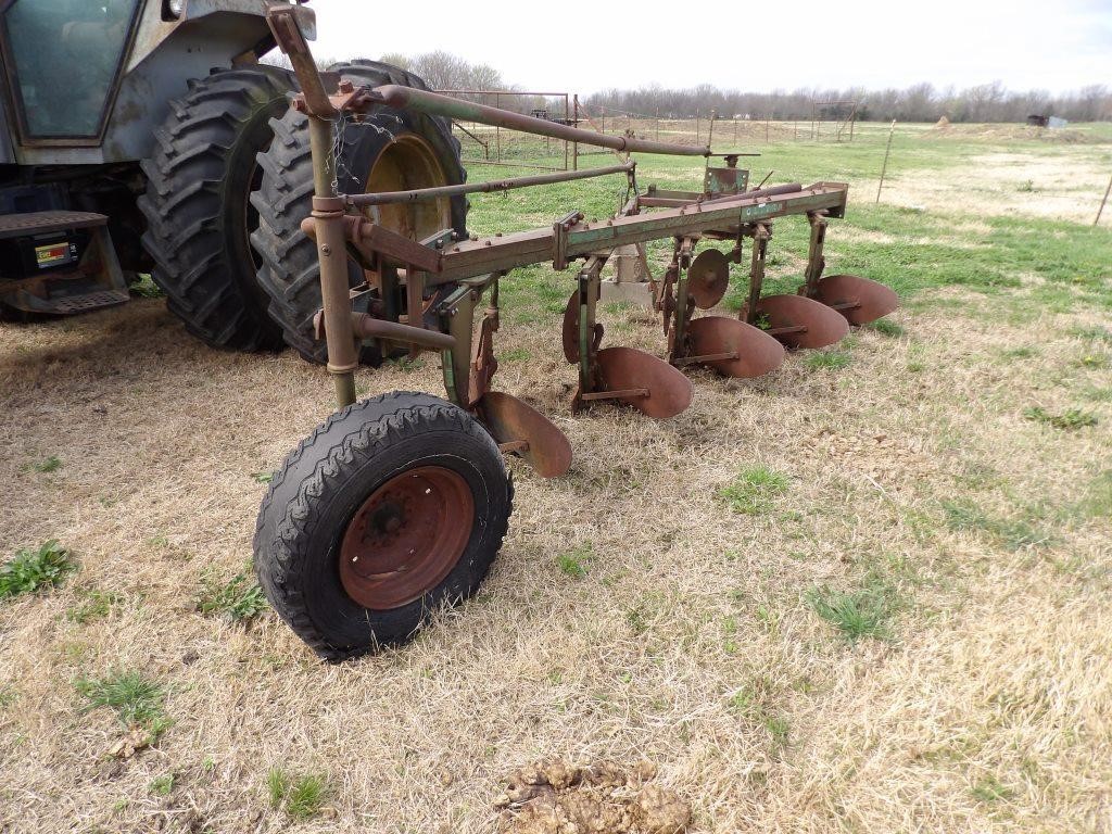 Oliver 5 bottom plow