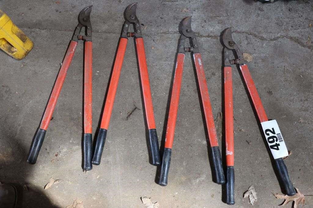 4 SETS OF PRUNNERS