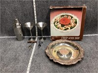 Drinking Accessories and Plate Bundle