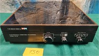 11 - BEAMBOX FM ANTENNA MODEL FM10 (T50)