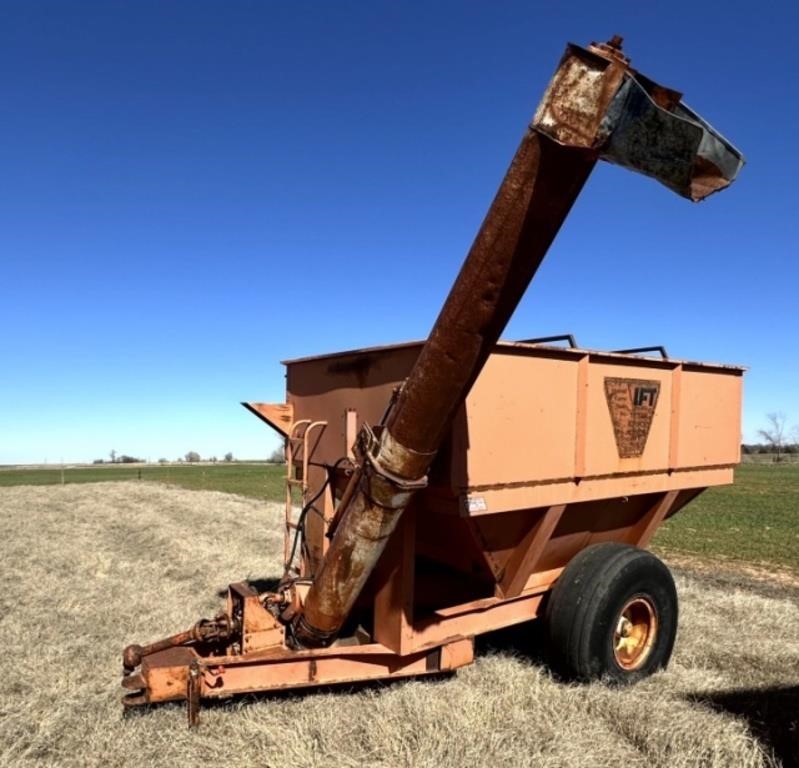 UFT grain cart, 400 +/- bu.