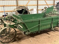 John Deere Antique Manure Spreader