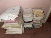 Bath towels & washcloths