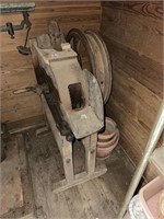 Early cord sheller