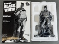 2005 DC Direct Batman Black & White Statue