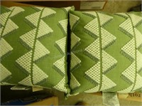 2 green Allen Roth throw pillows - new