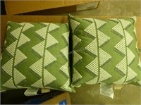 2 green Allen Roth throw pillows - new