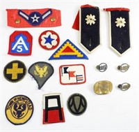 MILITARY PATCHES / PIN / SHOULDER GEAR