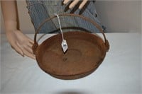 Vtg Cast Iron hanging pot - Japan