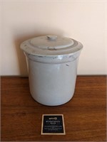 Vintage Lidded Ceramic Jar/Container