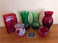 Lot of Red/Green Glass Vases
