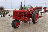 230 FARMALL WITH CULTIVATORS