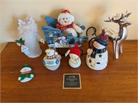 Lot of Assorted Christmas Décor 2