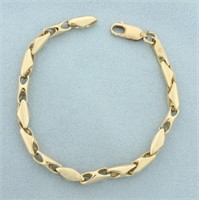Fancy Barrel Link Bracelet in 14k Yellow Gold