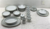 Nitto Ware by Noritake - approximately 40 items