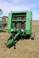 JOHN DEERE 335 ROUND BALER