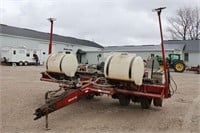 WHITE 6100 6R CORN PLANTER