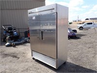True Refrigeration T-49 Refrigerator 1-4506947