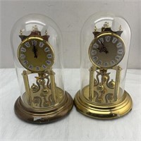 Anniversary clocks - no keys