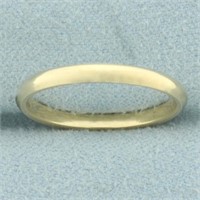 Thin Band Ring in 14k Yellow Gold