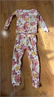 3T girls pj set
carters brand