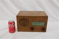 National Radio Institute Wood Kit Radio Powers On