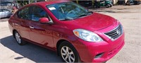 2014 Nissan Versa 1.6 S RUNS/MOVES