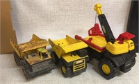 3) Tonka Trucks 2) Metal & 1) Plastic Crane Truck