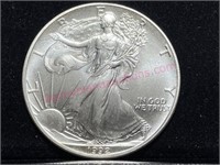 1992 American Eagle Silver Dollar (1ozt .999) Unc