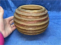 Heavy Vtg signed pottery jar - 5in tall