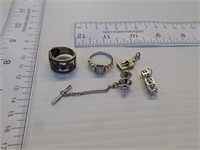 LOT 2 STERLING SILVER RINGS SIZE 7.5, TIE TACK