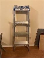 Short Aluminum A-Frame Ladder
