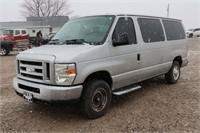 2013 FORD ECONOLINE E150 XLT 8 PASSENGER VAN