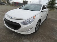 2014 HYUNDAI SONATA LIMITED HYBRID 216537 KMS